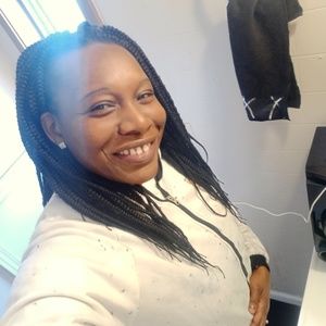 Meet your Posher, Camica